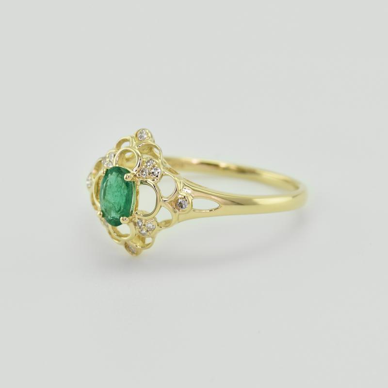 Smaragový zlatý prsteň