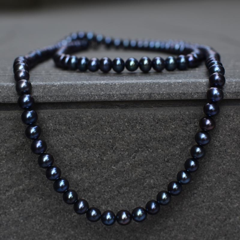 Náhrdelník s čiernymi perlami 30679