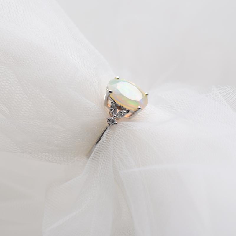 Prsteň s opálom a diamantmi 51619