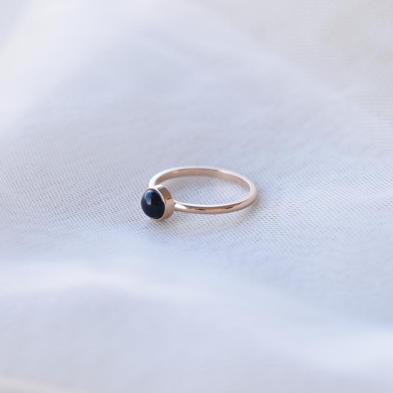 Zlatý minimalistický prsten s opálom 52359