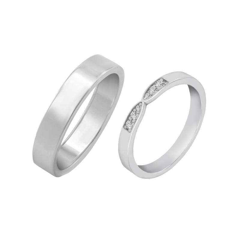 Svadobné prstene s eternity obrúčkou a plochým pánskym prsteňom